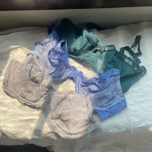 Lot of 3 Chantecaille & Victoria Secret 32D Bras